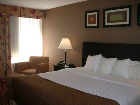 La Quinta Inn & Suites Pittsburgh North McCandless Township Eksteriør billede