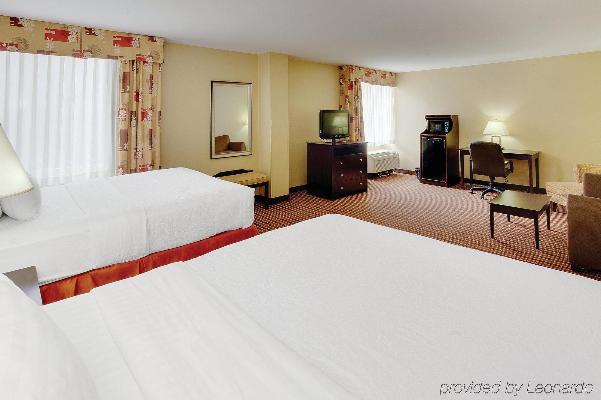 La Quinta Inn & Suites Pittsburgh North McCandless Township Eksteriør billede