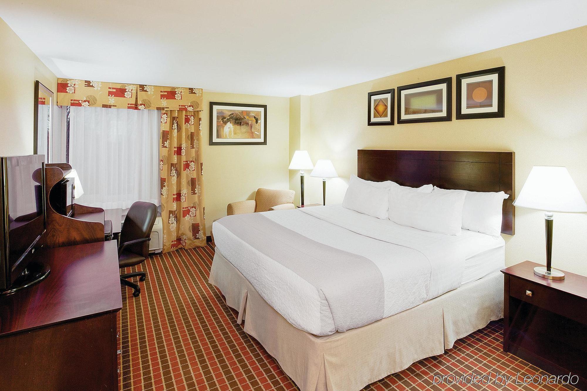 La Quinta Inn & Suites Pittsburgh North McCandless Township Eksteriør billede